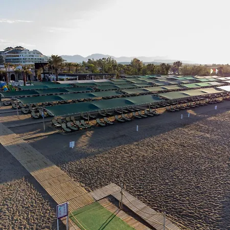 Belek Beach Resort Hotel Üdülőközpont 5*