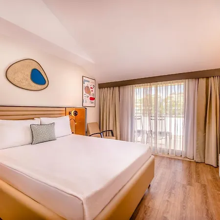 Belek Beach Resort Hotel Üdülőközpont 5*